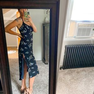 🔴SOLD🔴 NWT Abercrombie & Fitch Floral Slip Dress Navy